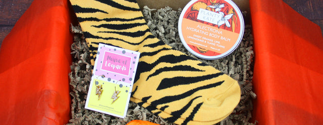 Night Out Glitter Box Gold